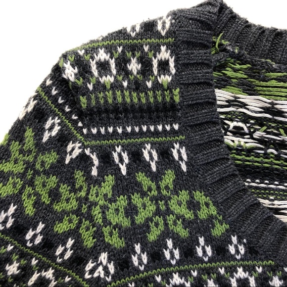 Tommy Hilfiger Gray and Green Scoop Neck Sweater - Picture 5 of 8